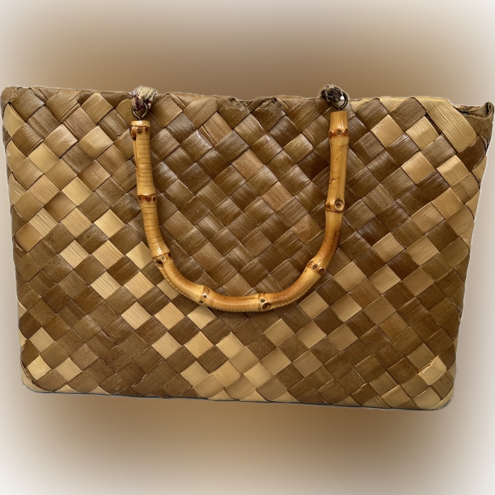 Vintage Kimura Lauhala Handbag - Picture 5 of 10